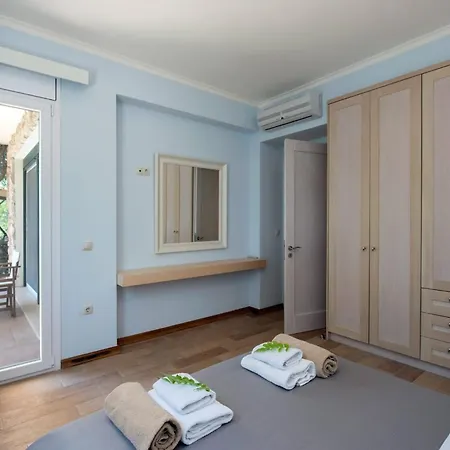Private Corfu 3 Bedrooms Aziza Great Pool And Outdoor Area Villa Vouniatades