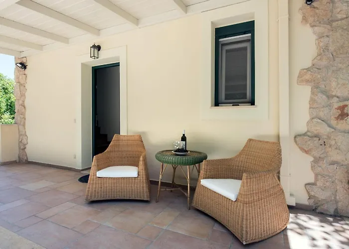 Private Corfu 3 Bedrooms Aziza Great Pool And Outdoor Area וילה Kastellanoi (Parelioi, Corfu)