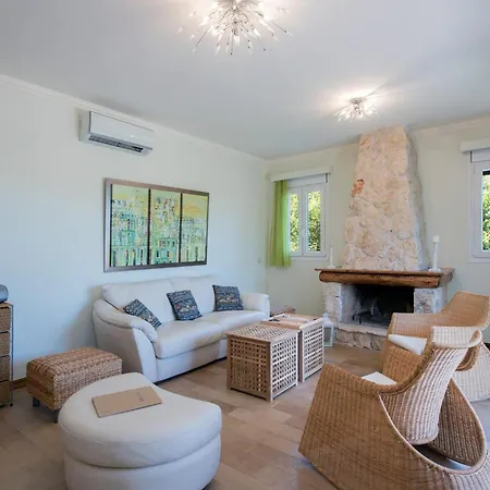 Villa Private Corfu 3 Bedrooms Aziza Great Pool And Outdoor Area
