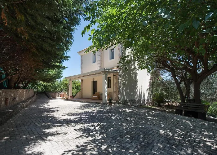 Private Corfu 3 Bedrooms Aziza Great Pool And Outdoor Area * Kastellanoi (Parelioi, Corfu)